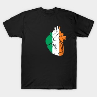 Anatomical heart design, Irish flag T-Shirt